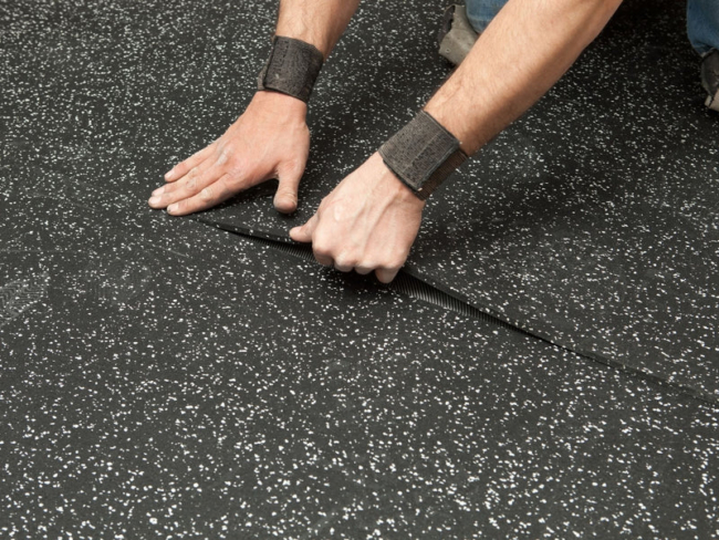 GettyImages 185226874 5a3d698b7d4be800365f1e00 8ce3875e 82f2 4f7f a327 3dc0efdc86b0 800x GYM Flooring